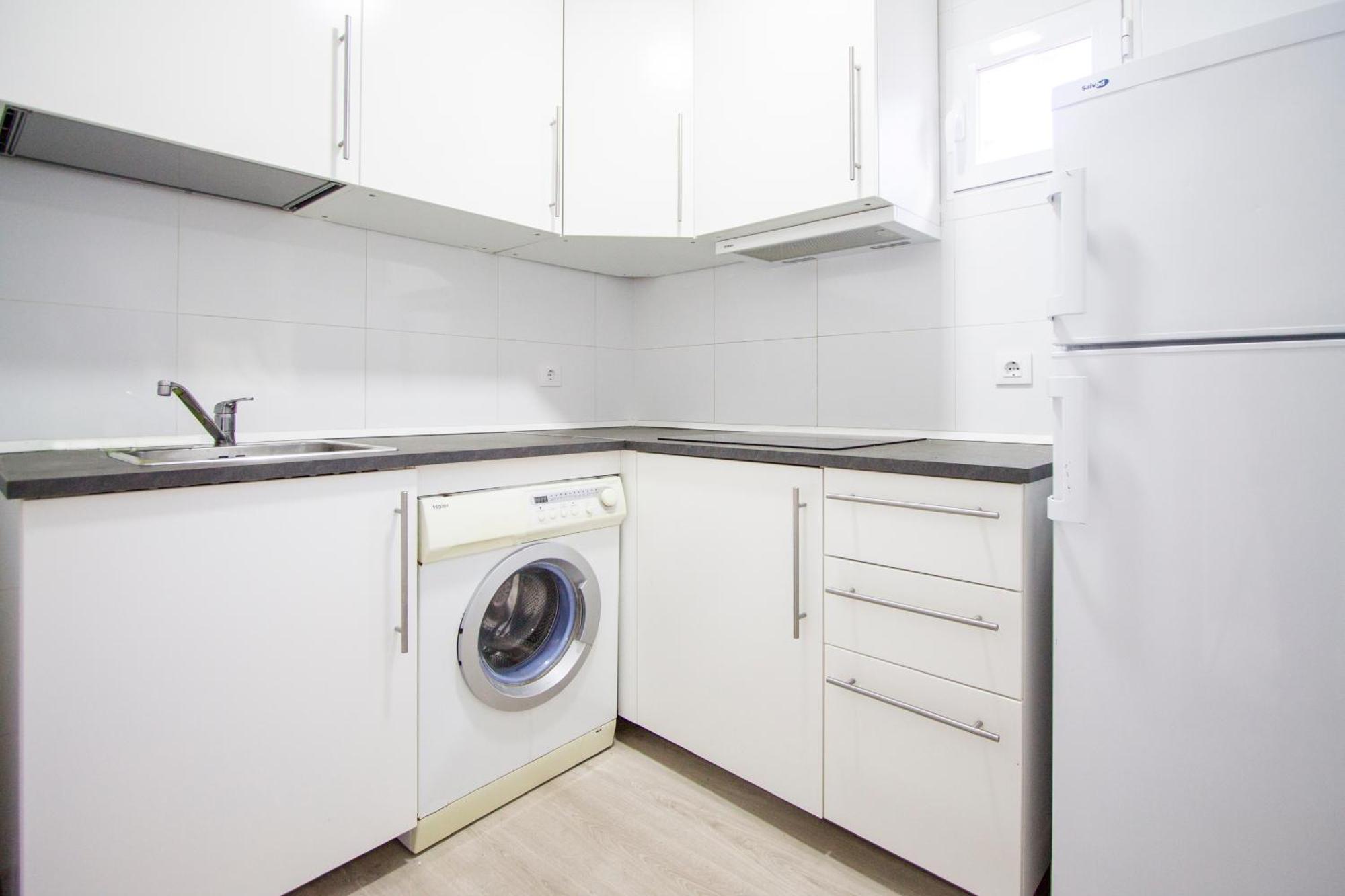 Apartamentos Tetuan Sandino Мадрид Екстер'єр фото