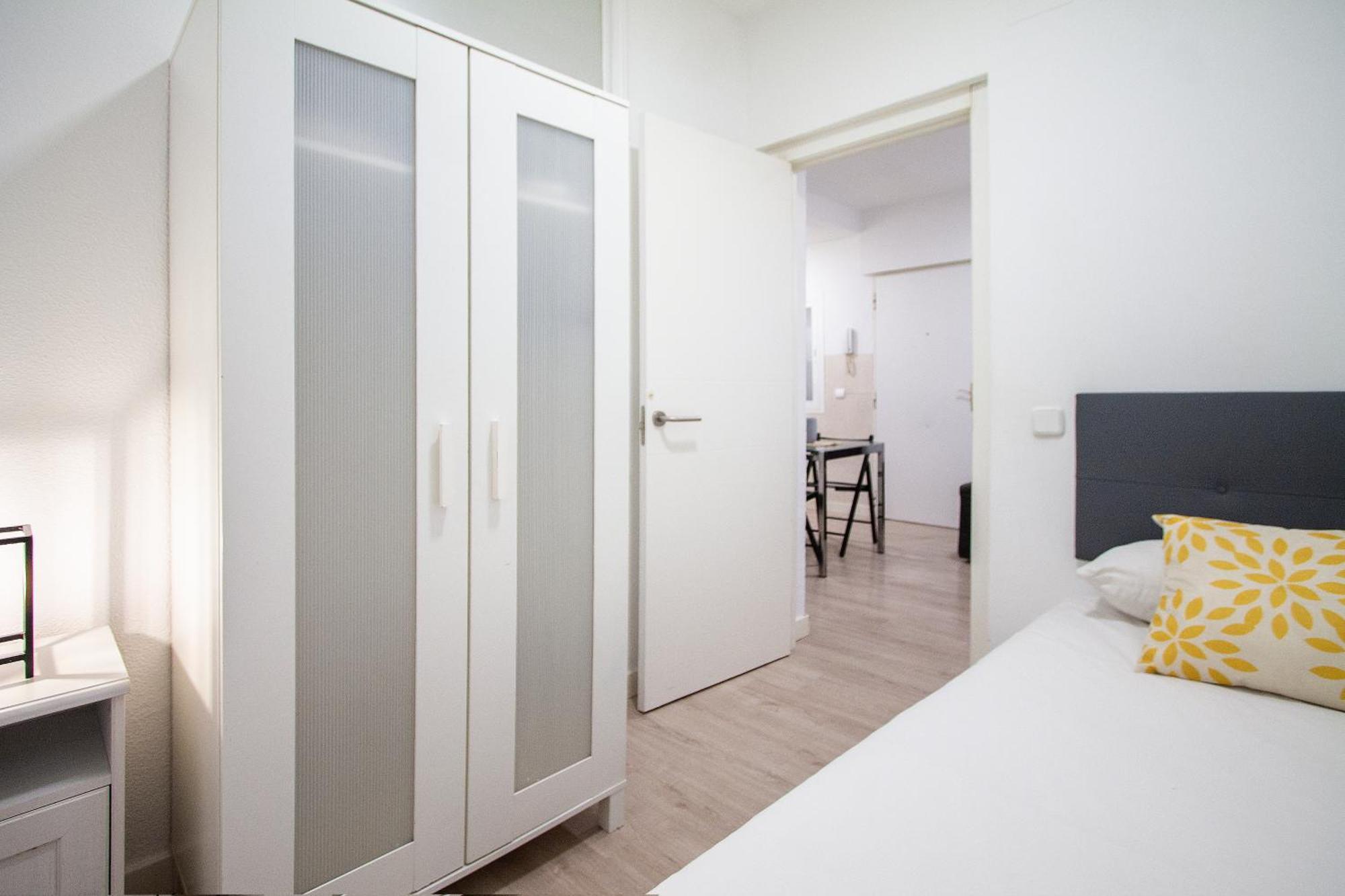Apartamentos Tetuan Sandino Мадрид Екстер'єр фото