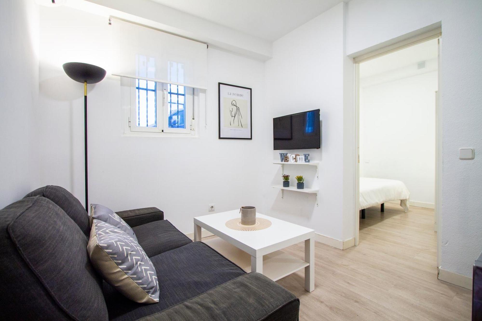 Apartamentos Tetuan Sandino Мадрид Екстер'єр фото