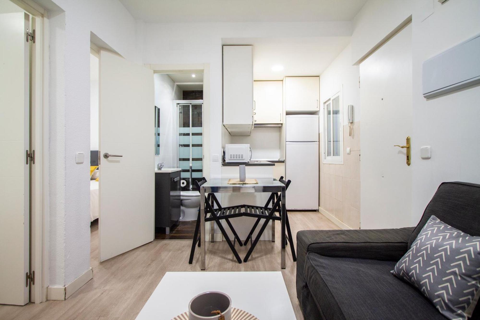 Apartamentos Tetuan Sandino Мадрид Екстер'єр фото