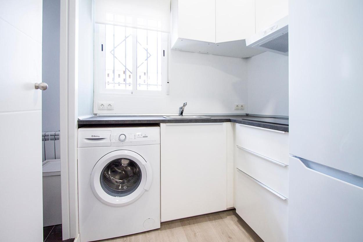 Apartamentos Tetuan Sandino Мадрид Екстер'єр фото